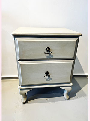 BEDSIDE TABLE